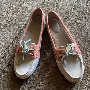 Brand new size 7 sperrys